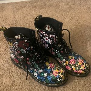 Dr Martens 1460 floral boots